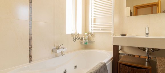 3 bedrooms House in Lagoa, Portugal No. 155538 12