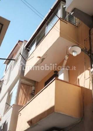 Квартира с 3 спальнями в Мессина, Италия № 227517