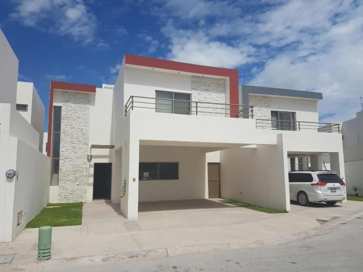 3 bedrooms House in Playa Vicente, Mexico No. 185782