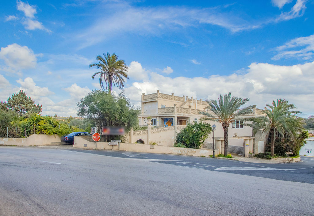 7 bedrooms House in Santanyi, Spain No. 61580