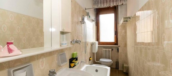 7غرفة فيلا في Turin, Italy رقم 89101 21