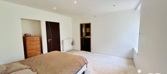 6 bedrooms Office in Giraumont, France No. 246010 9