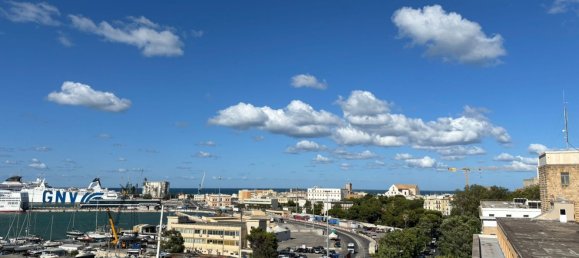 4 bedrooms Apartment in Bari, Italy No. 316734 37