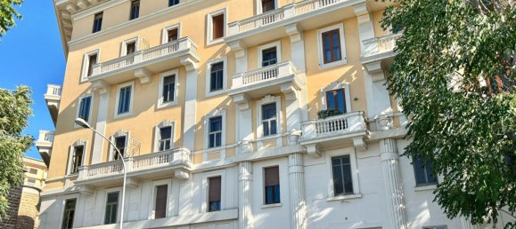 4 bedrooms Apartment in Bari, Italy No. 316734 35