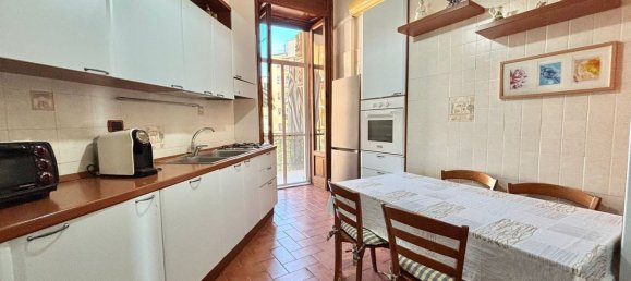 4 bedrooms Apartment in Bari, Italy No. 316734 11