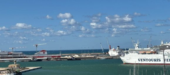 4 bedrooms Apartment in Bari, Italy No. 316734 41