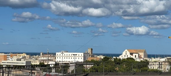 4 bedrooms Apartment in Bari, Italy No. 316734 42