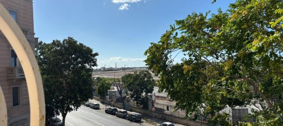 4 bedrooms Apartment in Bari, Italy No. 316734 49