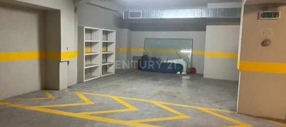 3 bedrooms Apartment in Porto, Portugal No. 97838 13