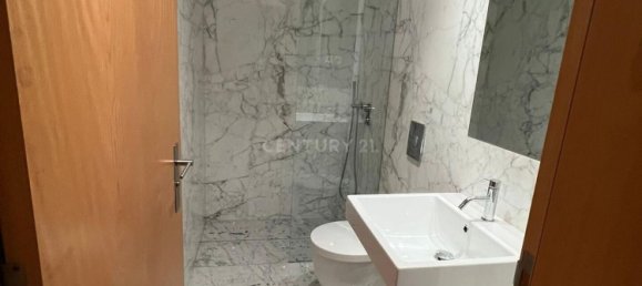 3 bedrooms Apartment in Porto, Portugal No. 97838 8