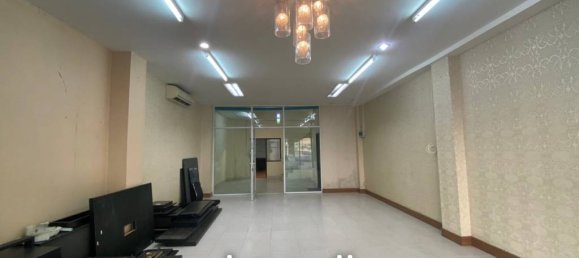 Büro in Pattaya, Thailand 812m², Nr. 15738 2