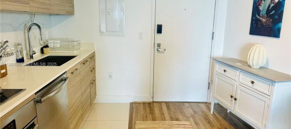 1 Schlafzimmer Gewerbliche Immobilien in Miami, USA, Nr. 614779 11