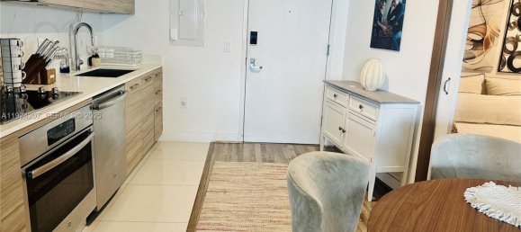 1 Schlafzimmer Gewerbliche Immobilien in Miami, USA, Nr. 614779 15