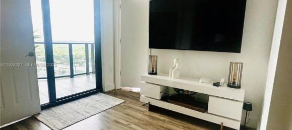 1 Schlafzimmer Gewerbliche Immobilien in Miami, USA, Nr. 614779 20