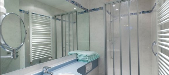 44 rooms Hotel in Vorpommern-Rugen, Germany No. 190973 19