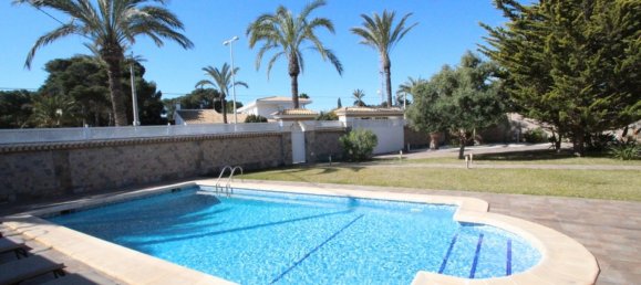 5 bedrooms Villa for sale in Cabo Roig, Alicante, Valencian Community, Spain № 365369 3