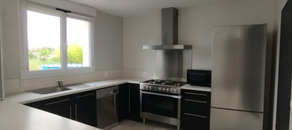 6 bedrooms House in Naveil, France No. 252759 17