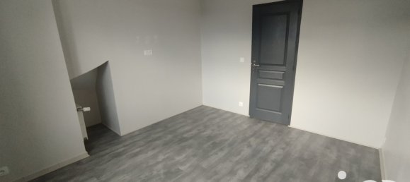 6 bedrooms House in Naveil, France No. 252759 24