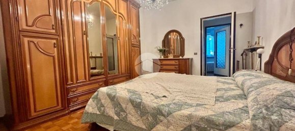 3 bedrooms Apartment in Cremona, Italy No. 266912 10