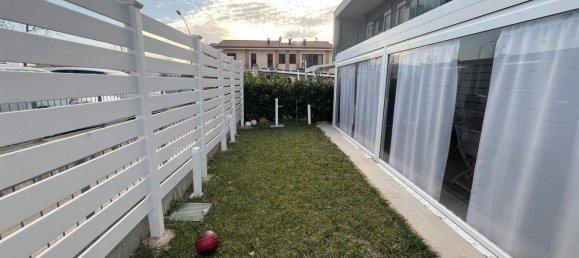 Apartamento de 5 habitaciónes en Osimo, Italy No. 229282 12