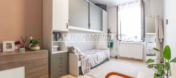 Apartamento T4 em Gerenzano, Italy N.º 266587 4