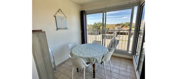 2 bedrooms Apartment in Soulac-sur-Mer, France No. 296095 4