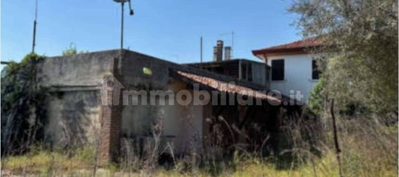 2 Schlafzimmer Wohnung in Mira, Italy, Nr. 268412 2