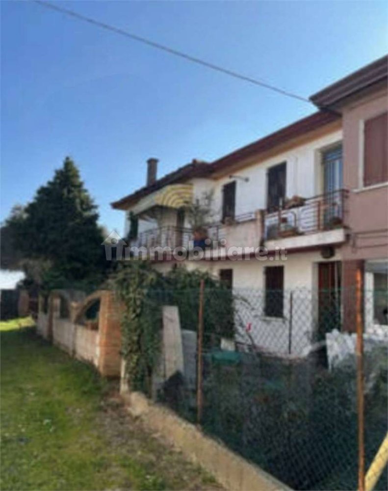 2 Schlafzimmer Wohnung in Mira, Italy, Nr. 268412