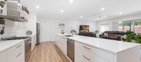 5 chambres Maison à North Tamworth, Australia No. 796 10