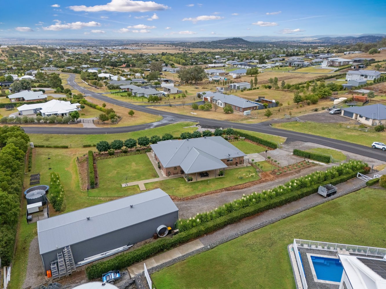5 chambres Maison à North Tamworth, Australia No. 796