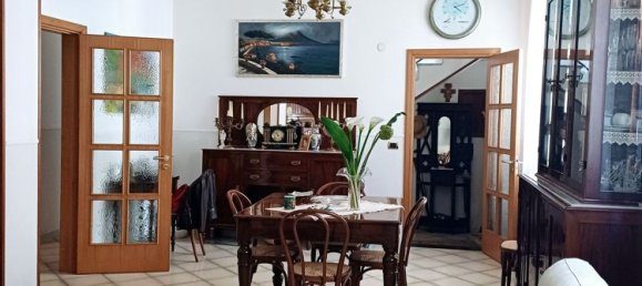 Duplex de 8 divisões em Nocera Superiore, Italy N.º 65672 7