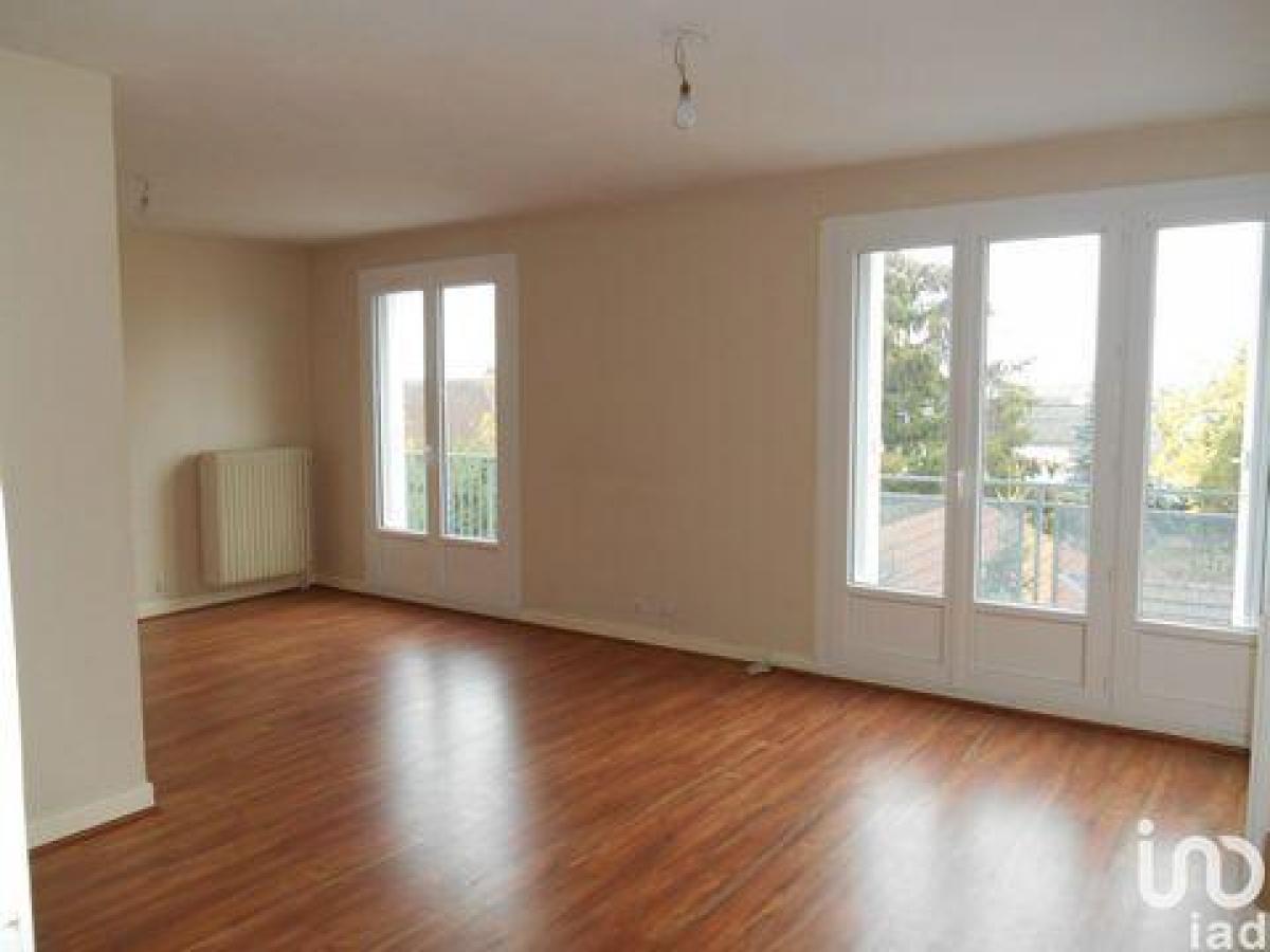 3 Schlafzimmer Eigentumswohnung in Yzeure, France, Nr. 14209