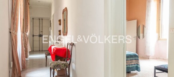 5 rooms Apartment in Frascati, Italy No. 131267 7