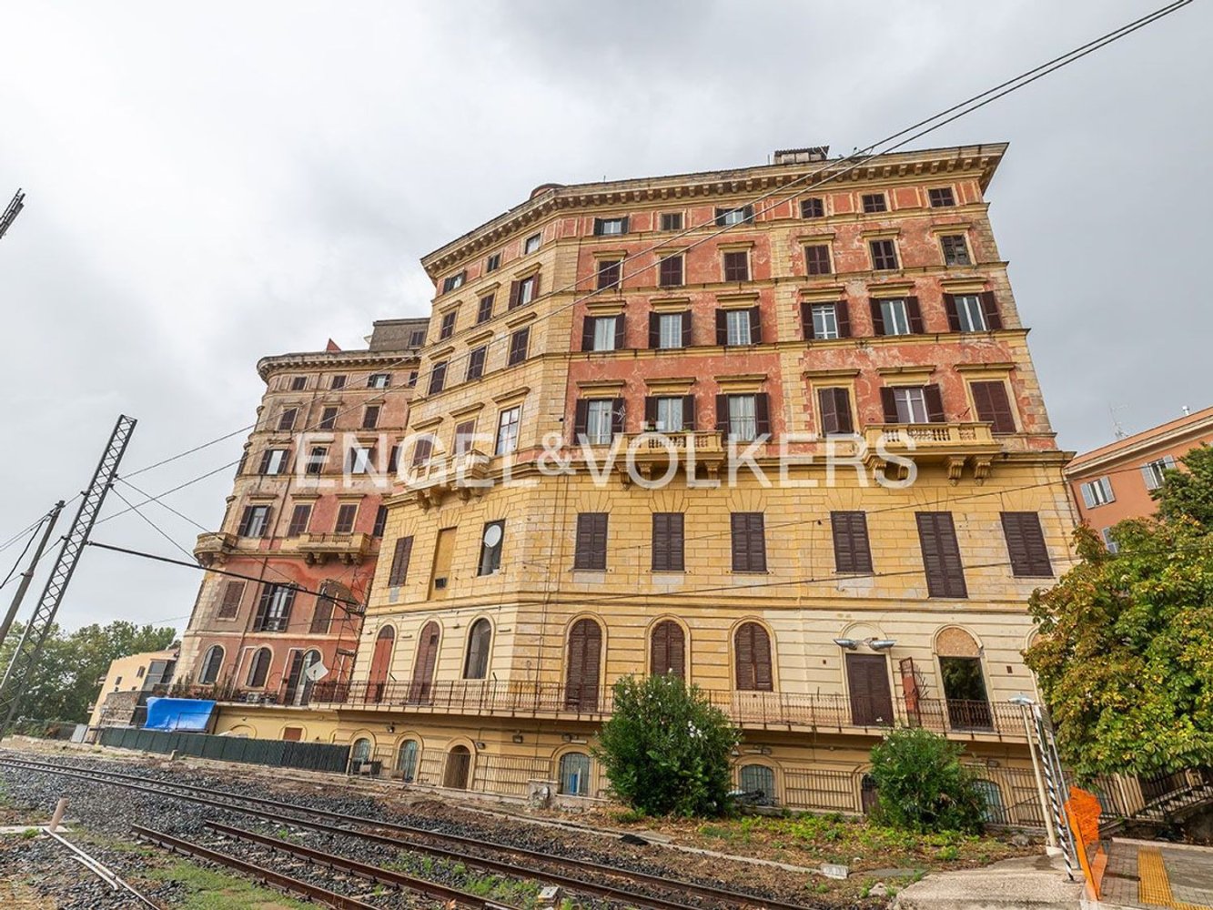 5 rooms Apartment in Frascati, Italy No. 131267