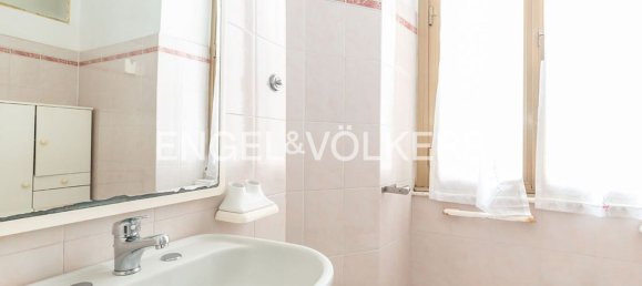 5 rooms Apartment in Frascati, Italy No. 131267 15