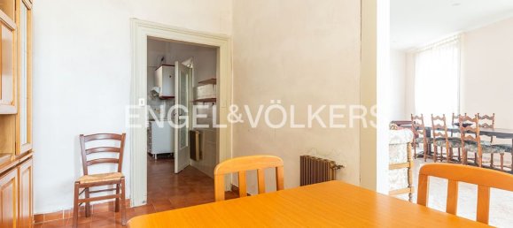 5 rooms Apartment in Frascati, Italy No. 131267 4
