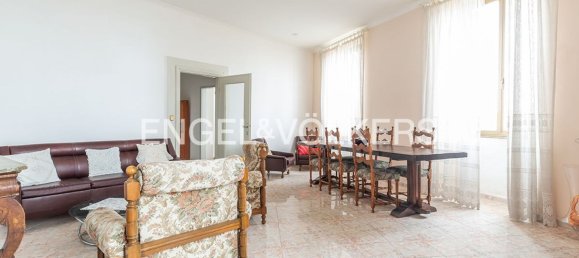 5 rooms Apartment in Frascati, Italy No. 131267 2