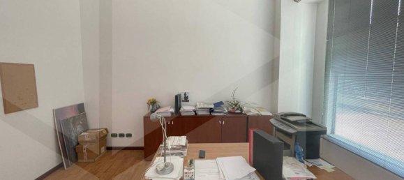 مكتب في Vizzolo Predabissi, Italy 176متر مربع رقم 33902 28