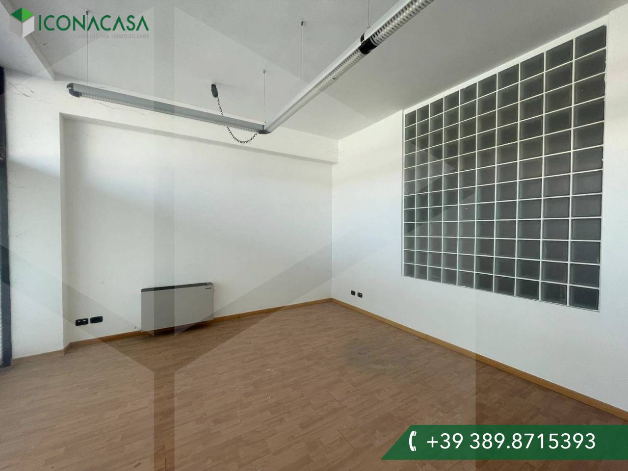  مكتب في Vizzolo Predabissi, Italy 176متر مربع رقم 33902