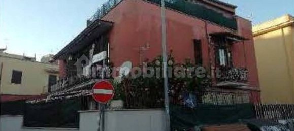 2 bedrooms Apartment in Rome, Italy No. 287041 2