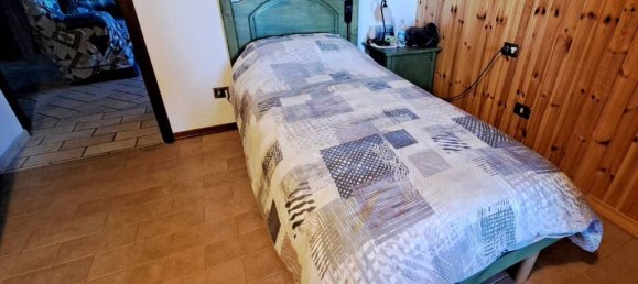 5 bedrooms House in Volterra, Italy No. 75869 28