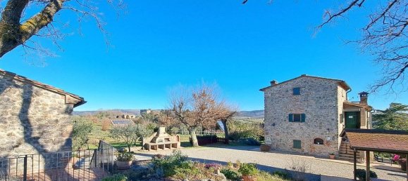 5 bedrooms House in Volterra, Italy No. 75869 7