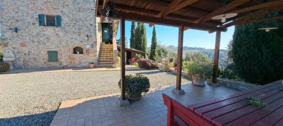 5 bedrooms House in Volterra, Italy No. 75869 13