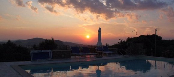 5 bedrooms House in Volterra, Italy No. 75869 5