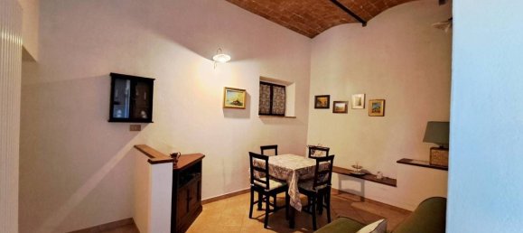 5 bedrooms House in Volterra, Italy No. 75869 30