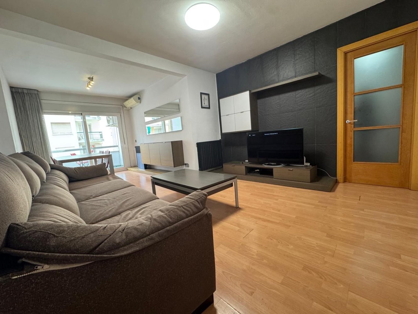 3 bedrooms Apartment in Barcelona, Spain No. 143880