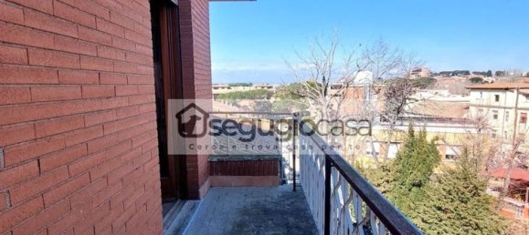 Apartamento de 5 dormitorios en Rome, Italy No. 321602 19