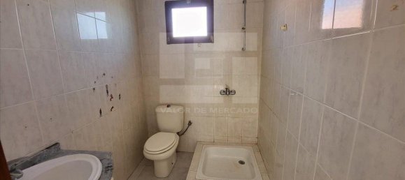 2 Schlafzimmer Haus in Pinheiro de Azere, Portugal, Nr. 306767 2