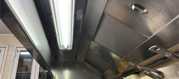 Коммерческая недвижимость с 5 комнатами в Венеция, Италия № 61607 33