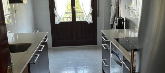 Dúplex de 4 dormitorios en Comunidad Autónoma Vasca, Spain No. 189037 4